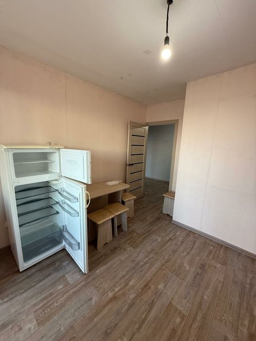 Продам 2 комнатную квартиру