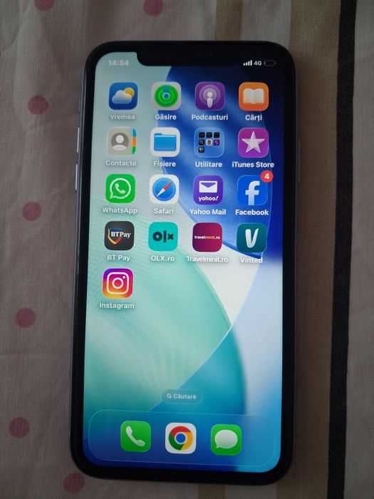 IPhone 11,128 gb