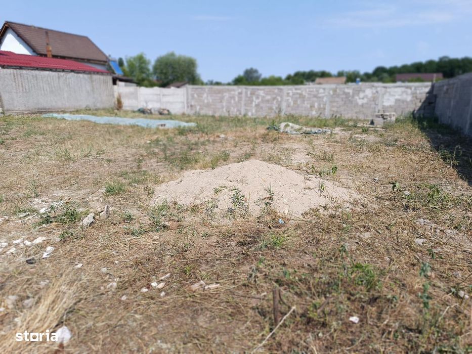 Teren  450 Mp Str Cosuna Bucovat Craiova