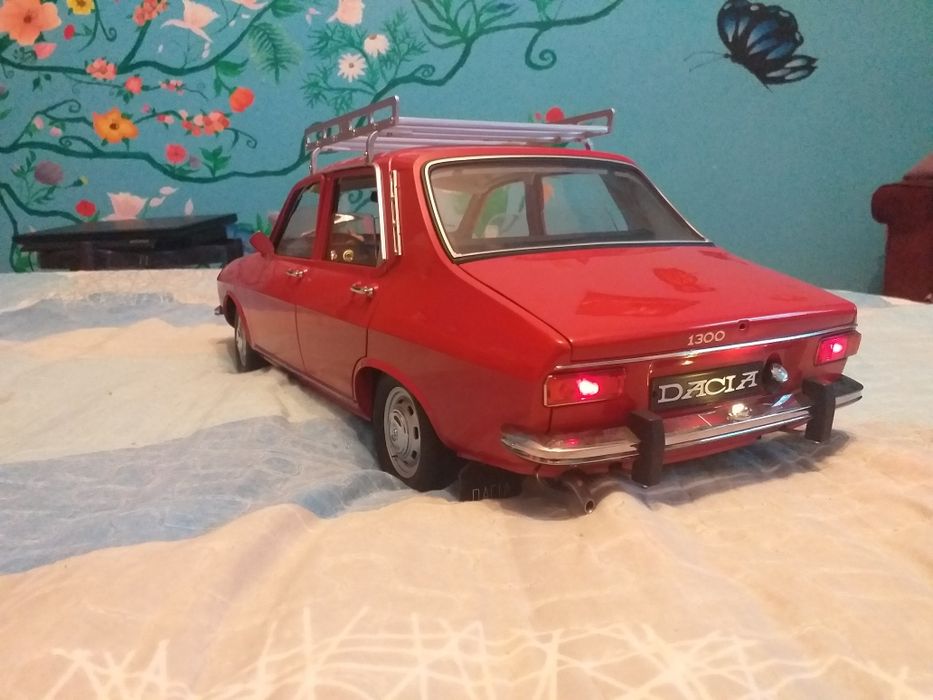 Macheta dacia 1300 la scara 1:8