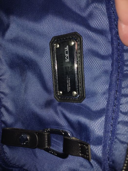 Продам барсетку Tumi