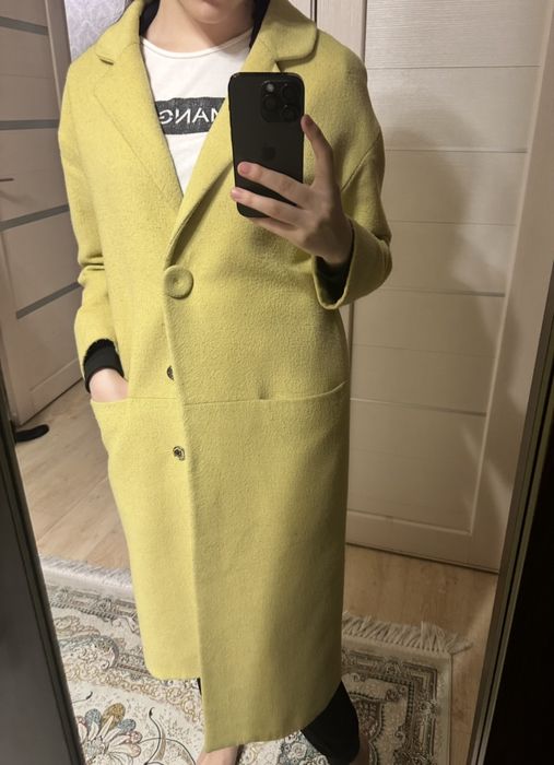 Женское пальто бренда Rafaelo