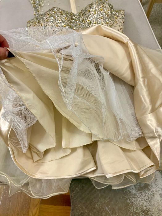 Бална рокля Официална рокля за сватба, рожден ден  с камъни- златна