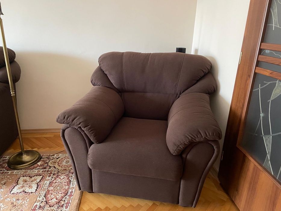 Set canapea extensibila cu 2 fotolii