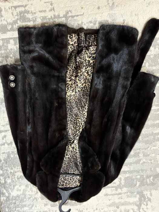 продам норковую шубу