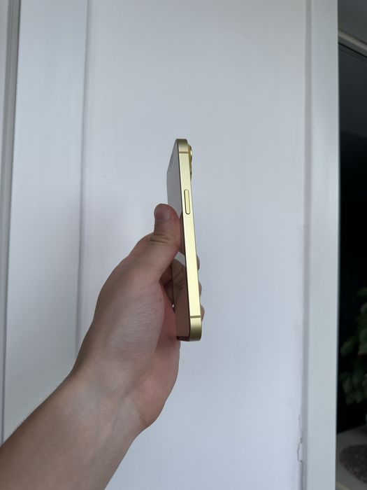 Iphone 14 80% в отличном состоянии айфон