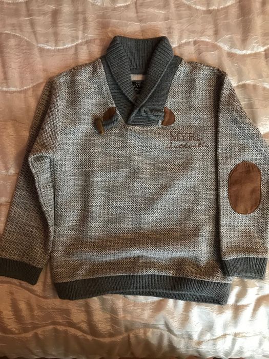 Пуловери -зимни.