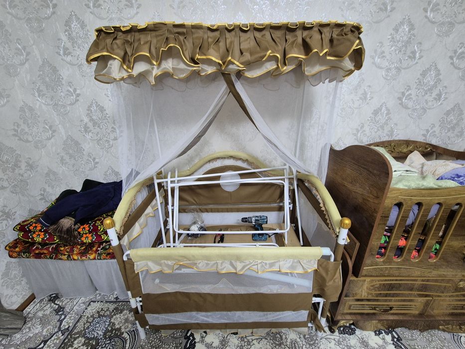 Bolalar karavoti va Belanchigi sotiladi