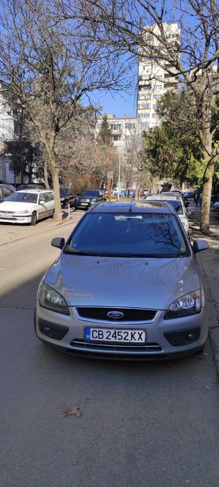 Продавам Форд фокус 1,8 tdsi 2005г 210000кмм много добро състояние