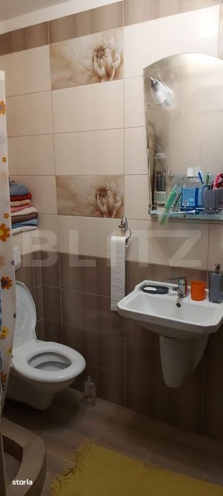 Apartament 5 camere, 100 mp, parter, pivnita 100 mp, zona Calvaria Man