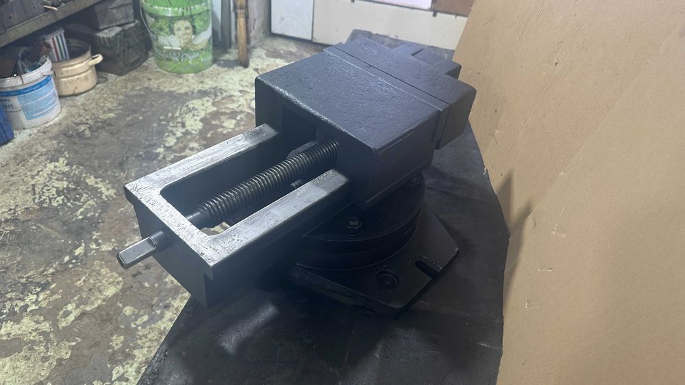 тисы станочные большие