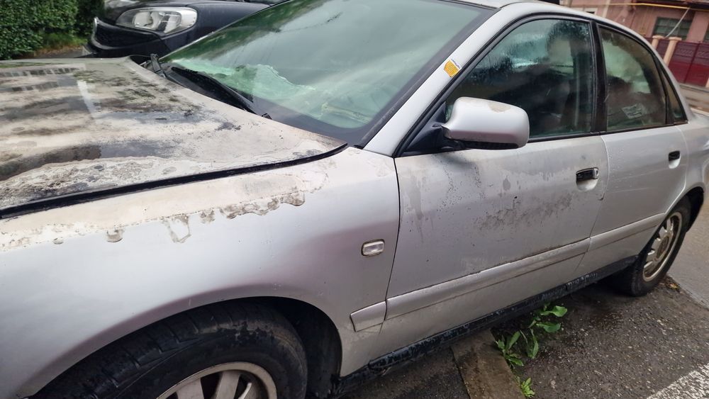 Vând Audi A 4 pentru piese