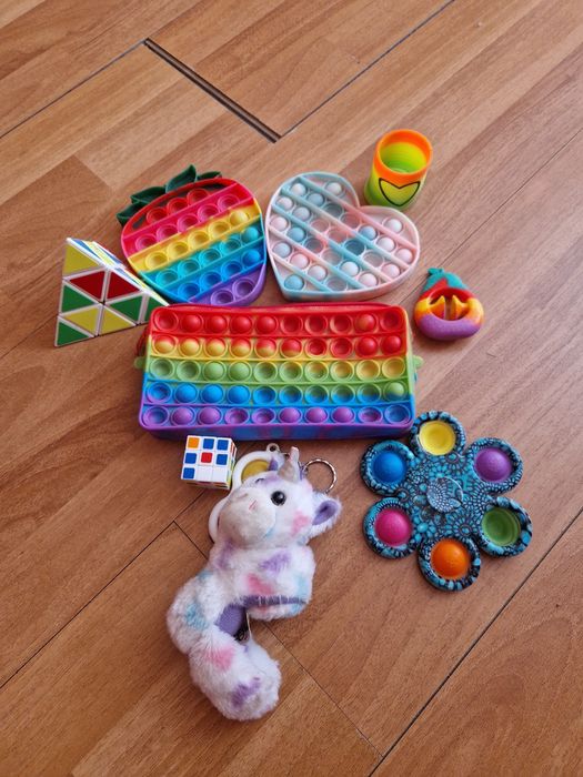 Лот занимателни играчки