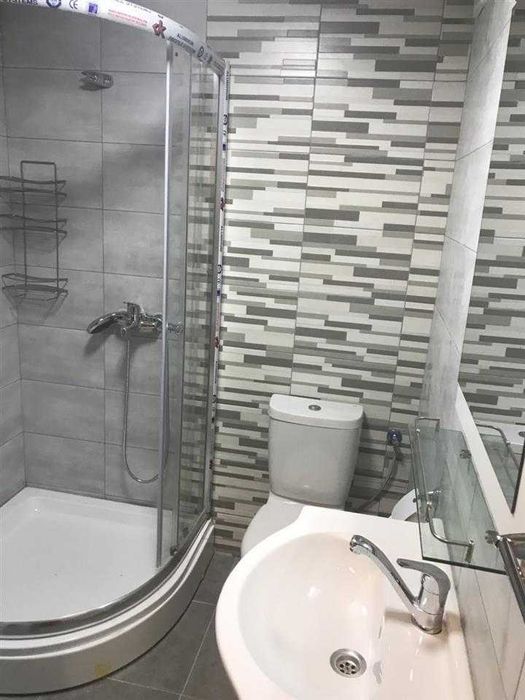 Дава се под наем Двустаен апартамент в Бургас, Изгрев - 58 кв.м за 204 € - Снимка #4