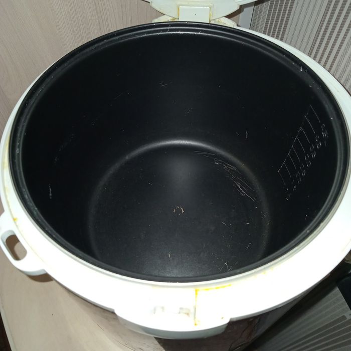 Продам мультиварку Lumme