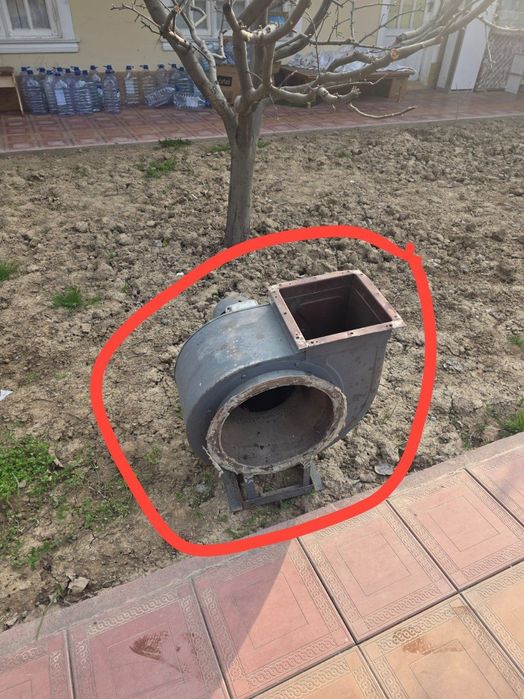 Fast food ga kereli  narsala sotiladi.