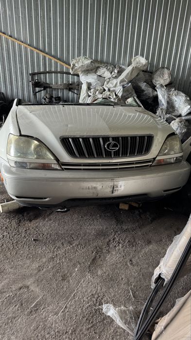 Морда Lexus RX 300 Toyota highlander