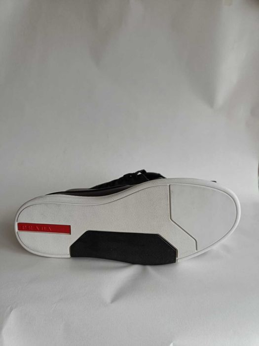 Sneakers PRADA..