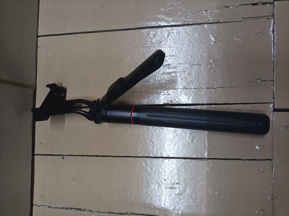F16 Bluetooth Selfie Stick va Shtativ