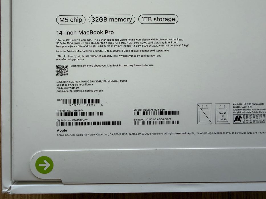 ЧИСТО НОВ MacBook Pro 14" M5 10-CPU, 10-GPU, 32GB RAM, 1TB SSD