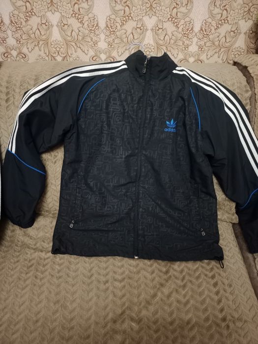 Продам мужские джинсы