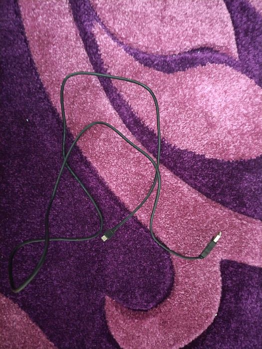 Vand PlayStation 4 , cu 8 jocuri