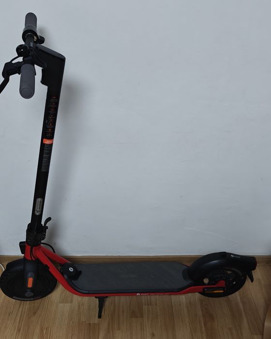 Trotineta electrica KickScooter D18E