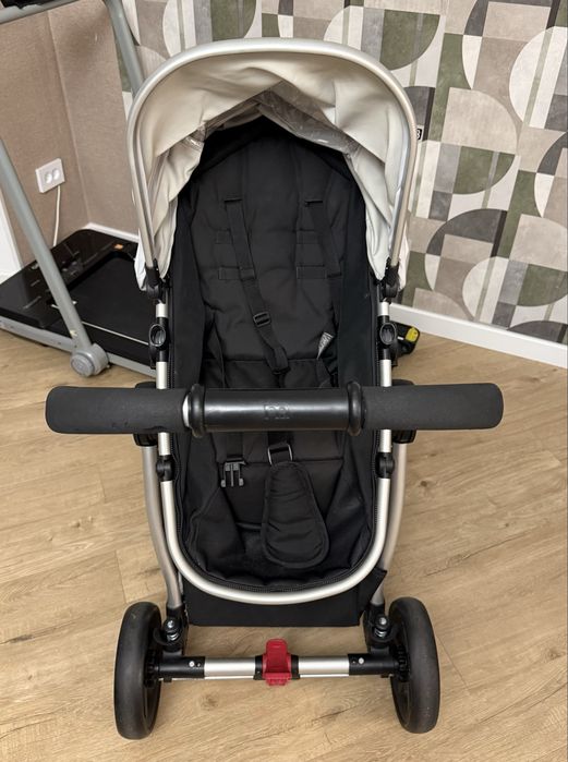 Продам коляску mothercare