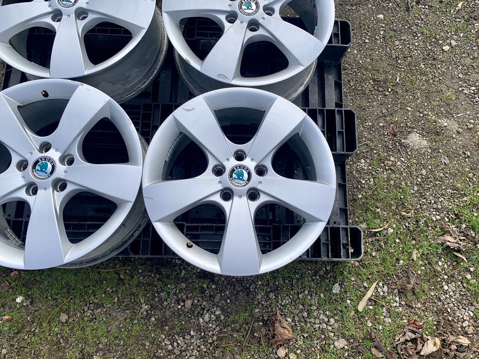 4бр.Алуминиеви джанти 17" 5x112 за Skoda Octavia,Vw Caddy,Golf,A3,Seat