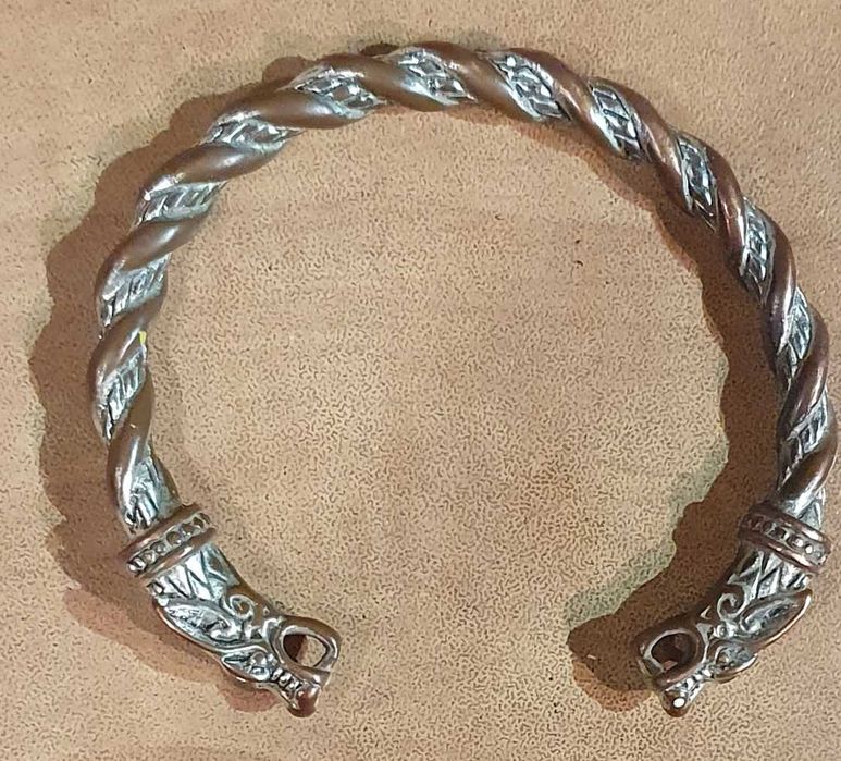 Масивна гривна, амулет Викинг фенрир, Двата Вълка, Стомана, Сребрист