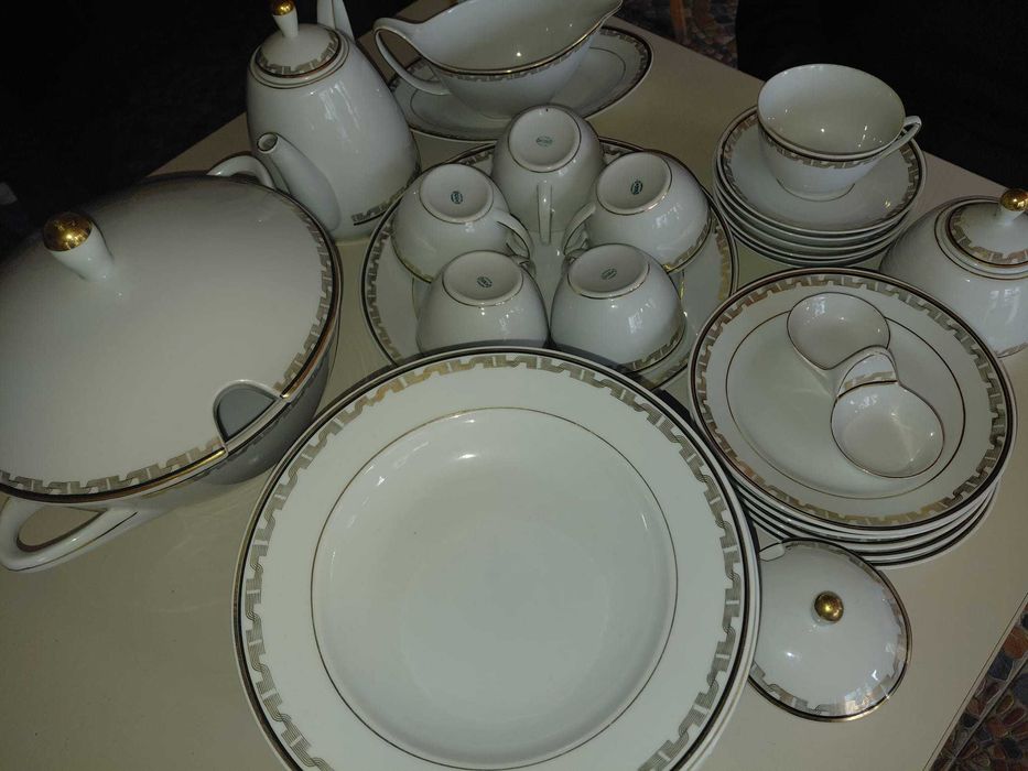 Seturi de masa din porțelan