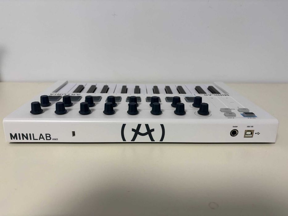 Controller MIDI - Arturia MiniLab Mk2