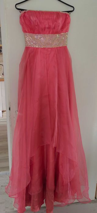 Дамски официални рокли