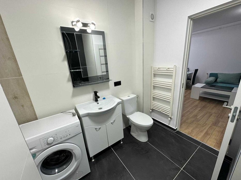 Inchiriez apartamente