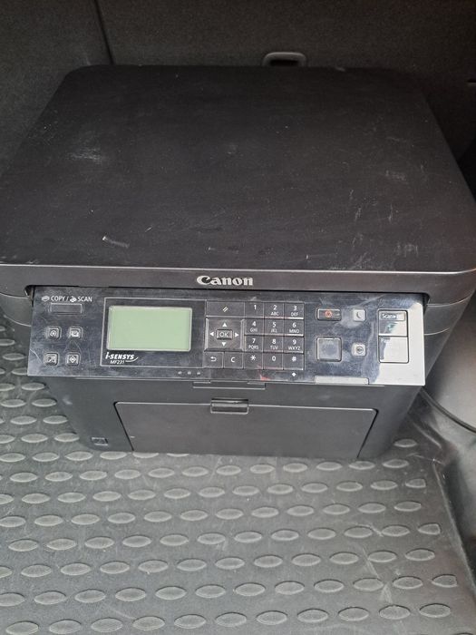 Принтер MF231 рабочий не цветной!