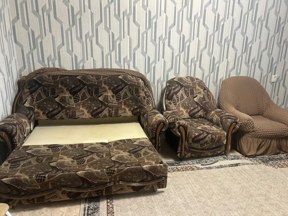 Диван с креслами