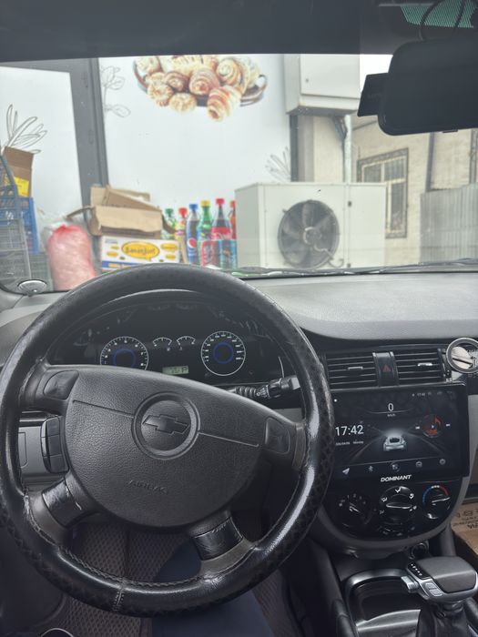 Lasetti sotiladi 6500 $