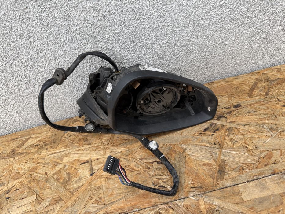 Brat oglinda dreapta pasager Audi A4 B9 A5 8W Originala Europa