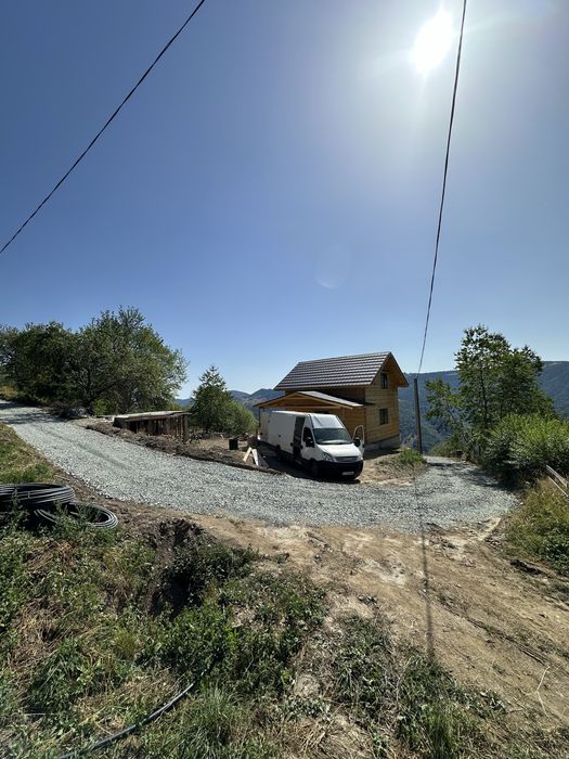 Cabana de vanzare lemn masiv in Maguri