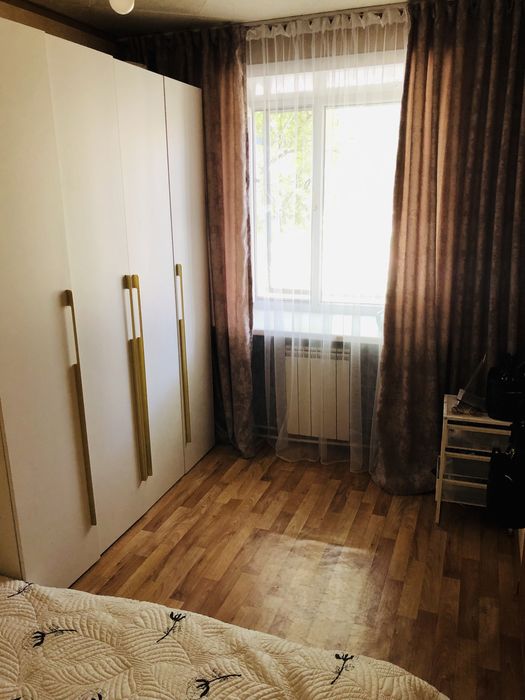 Продам шифоньер