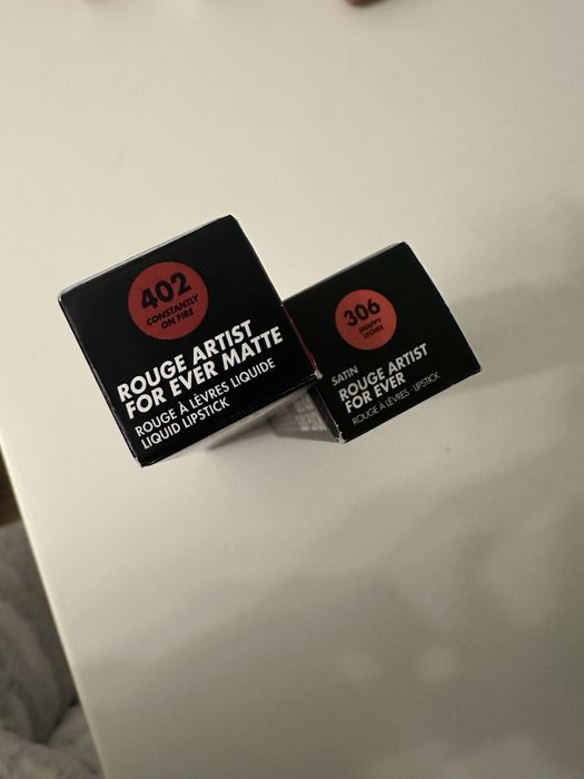 Benefit Porefessional Primer и Make Up For Ever гримове