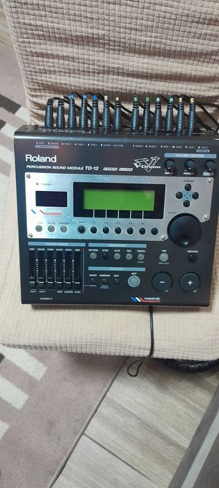 Vând procesor tobe electronice Roland TD 12