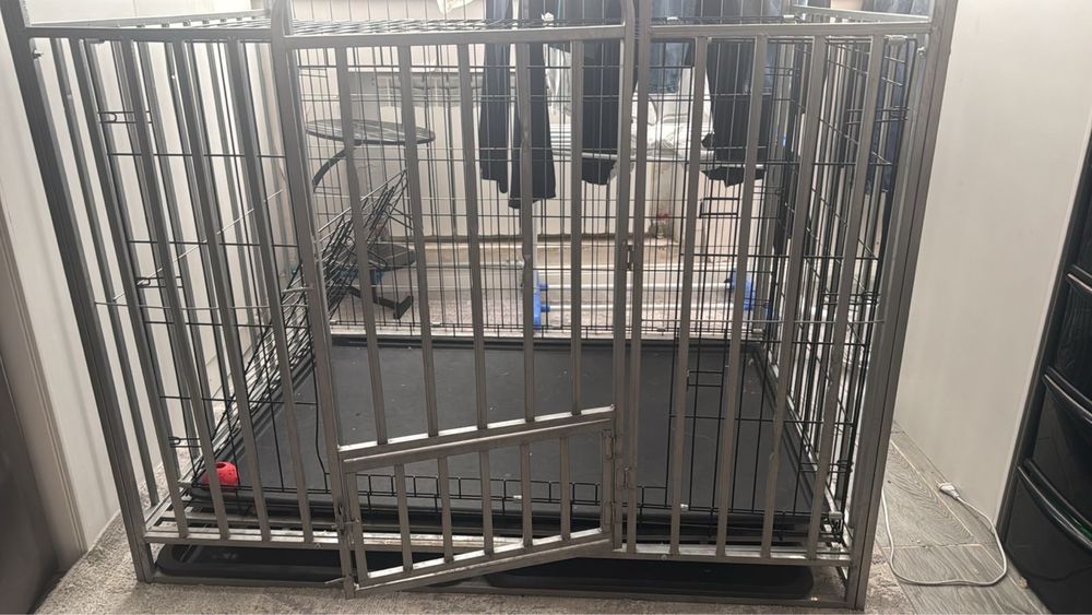 Продам вольер для собак