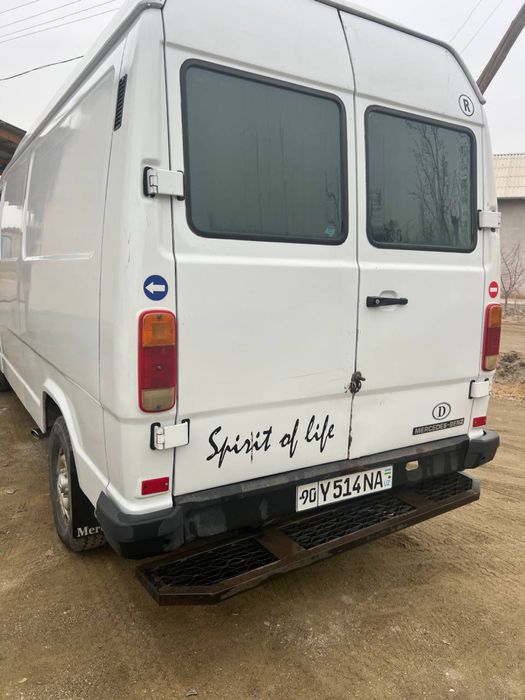 Mersedes-benz sprinter