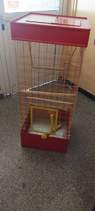клетка за голям папагал