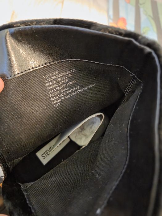 Ghete Steve Madden, noi, numarul 37