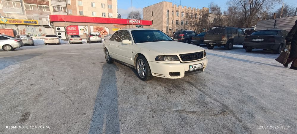 Audi A8 в хорошем состоянии