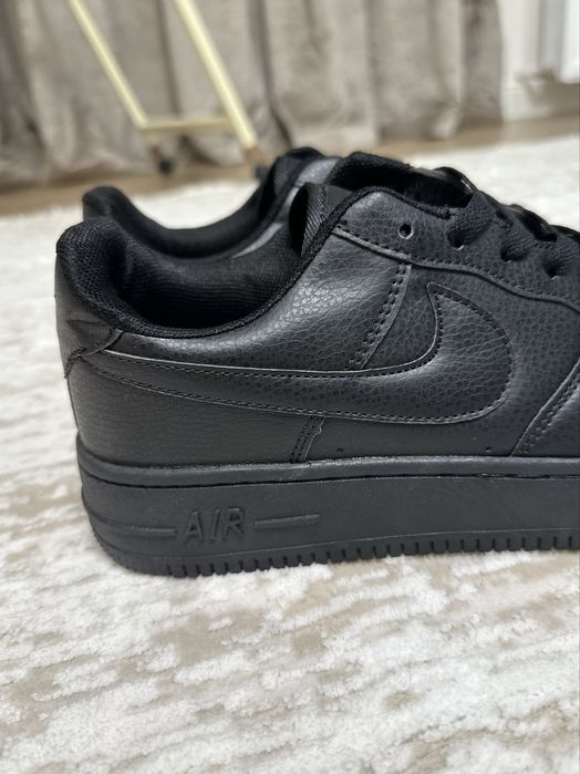 Nike air force 1 black