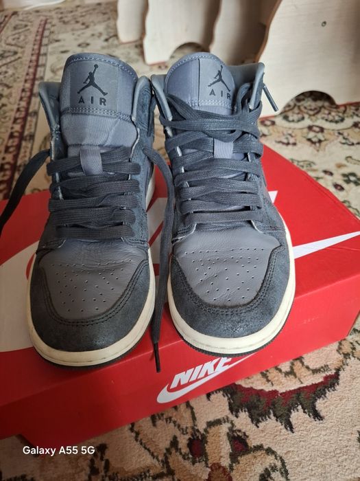 Оригиал Nike Air Jordan 1mid
