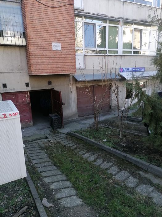 De Vanzare Garaj In Zona Centrala